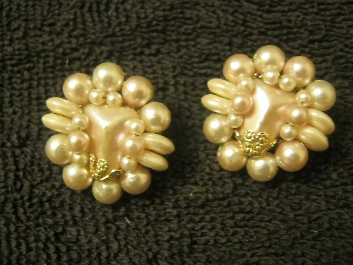 Vintage Faux Pearl Cluster Earrings Costume Jewelry Japan SC 32