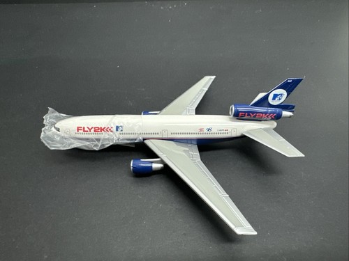 Dragon Wings 1:400 Scale Canadian Airlines McDonnell Douglas DC-10-30 55201 - Picture 8 of 11