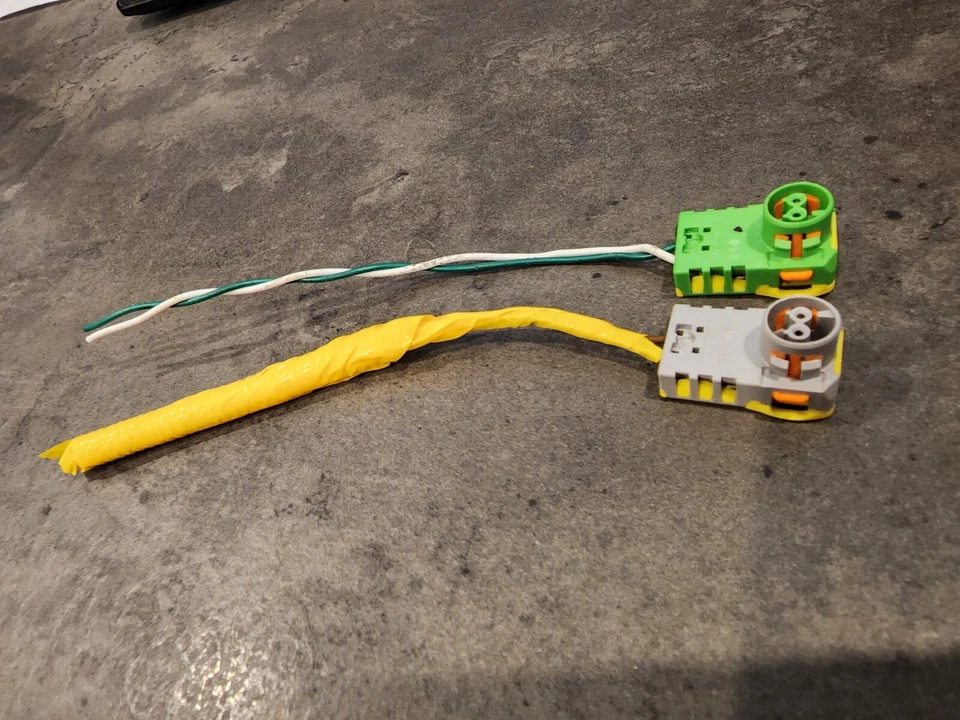 Conector de enchufe de cortina lateral Chevy Malibu 2018 2019 2020 2021 OEM Foto 2 de 4