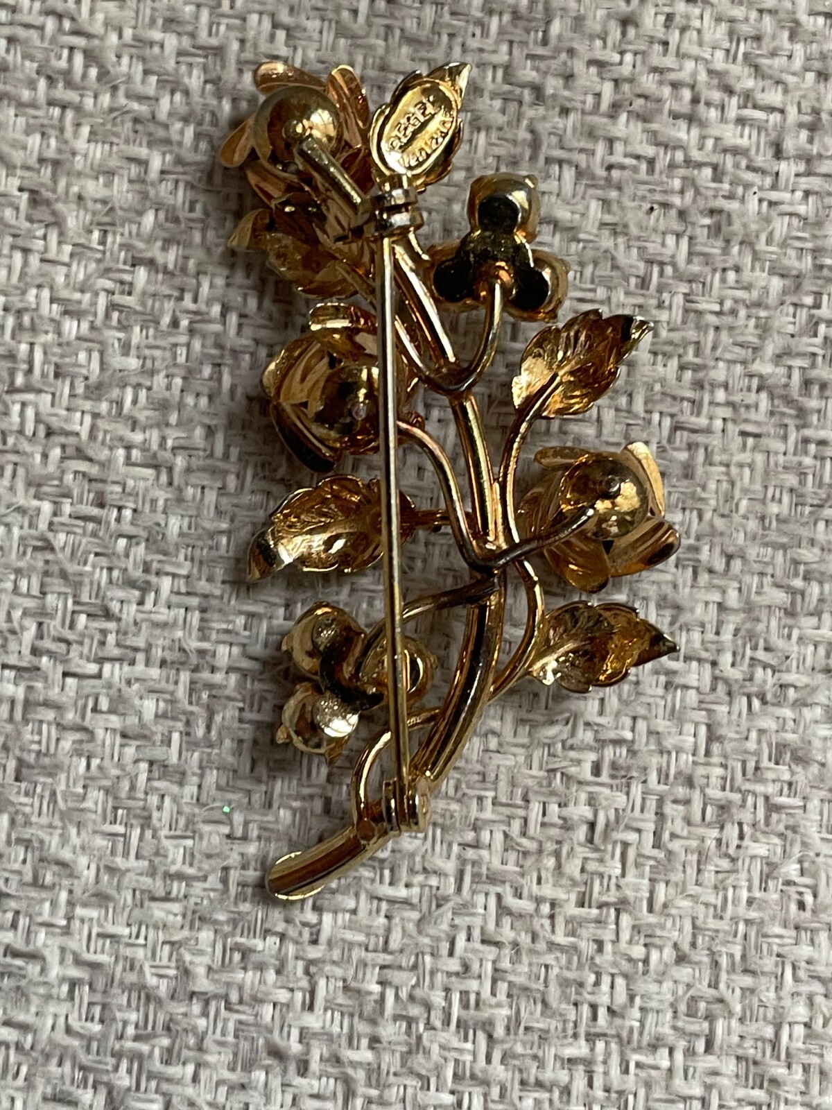 Picture 4 of 5