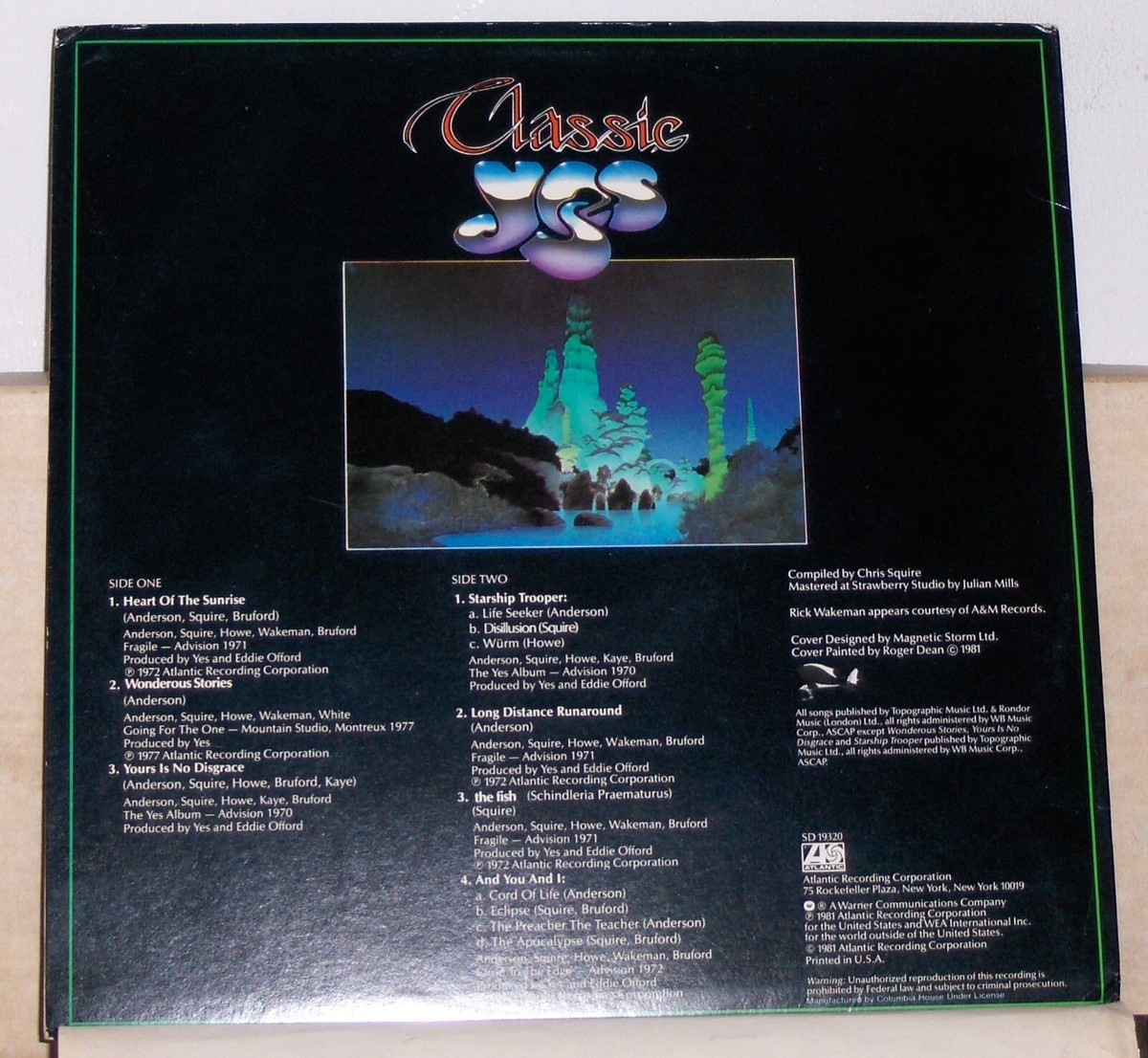 Yes – Classic Yes - 1981 Vinyl LP Record Album with 7 inch Record