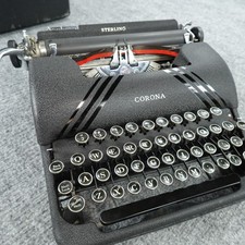 Corona Sterling Typewriter Portable Black Tuxedo New Ink Case 1941 USA Nice 🔥🔥 thumbnail
