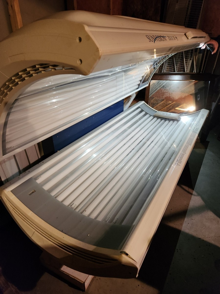 Sunvision ZX30 3F Tanning Bed with Face Tanner, MPN ZX30 3F 25817