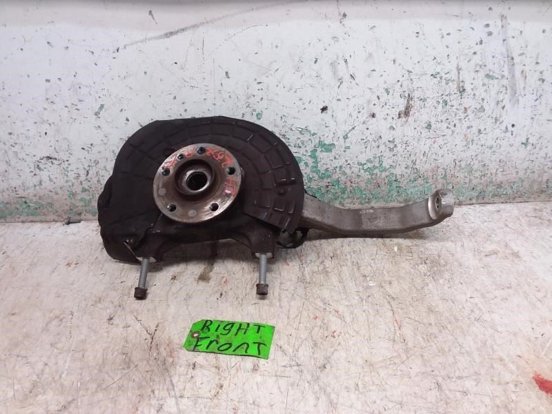 2020 MASERATI GHIBLI Passenger Side Front Spindle Knuckle All Wheel Drive OEM 