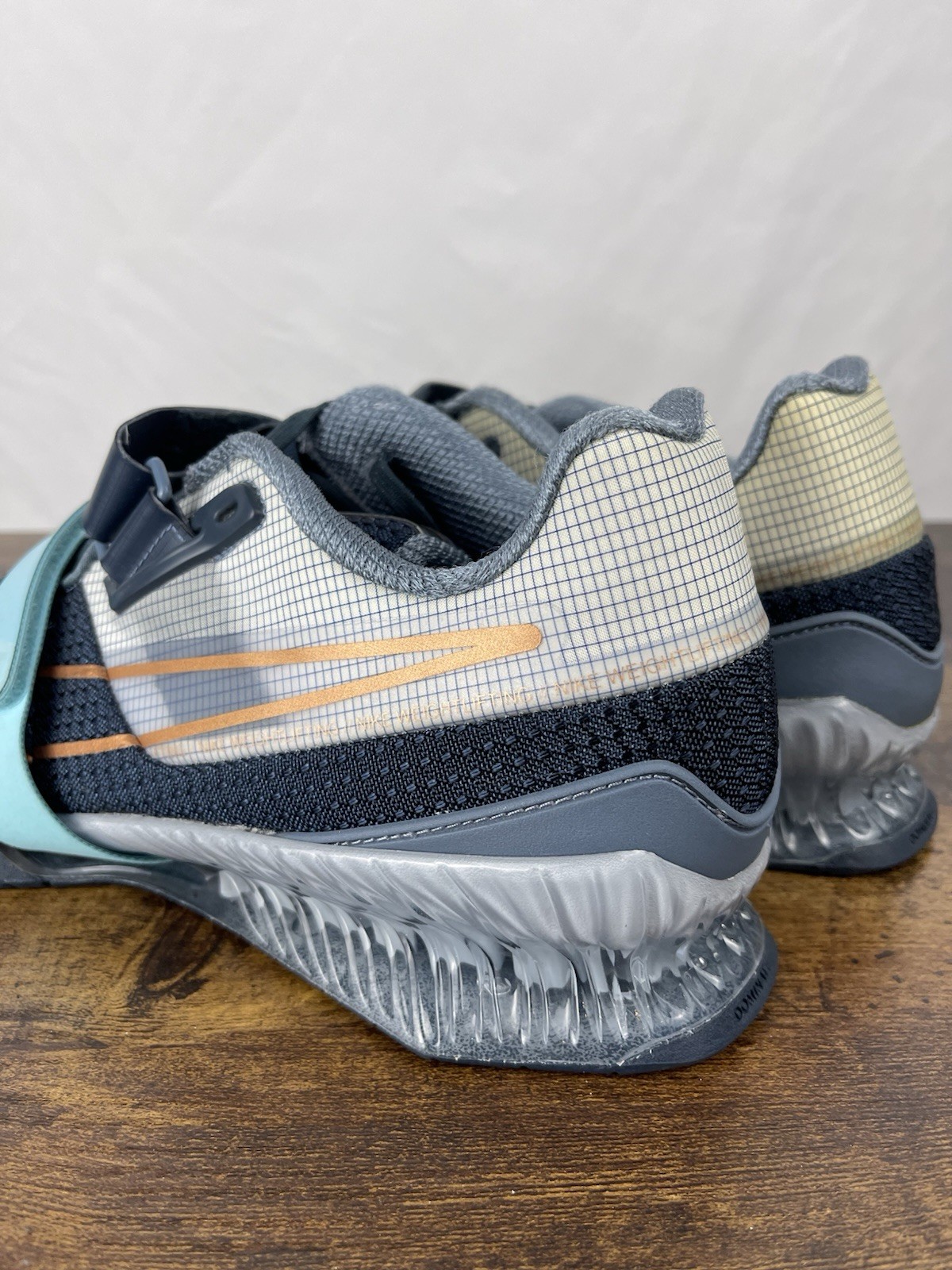 Nike Romaleos 4 Mens Size 10 Deep Ocean Ozone Blue 2020 CD3463-440 image 2