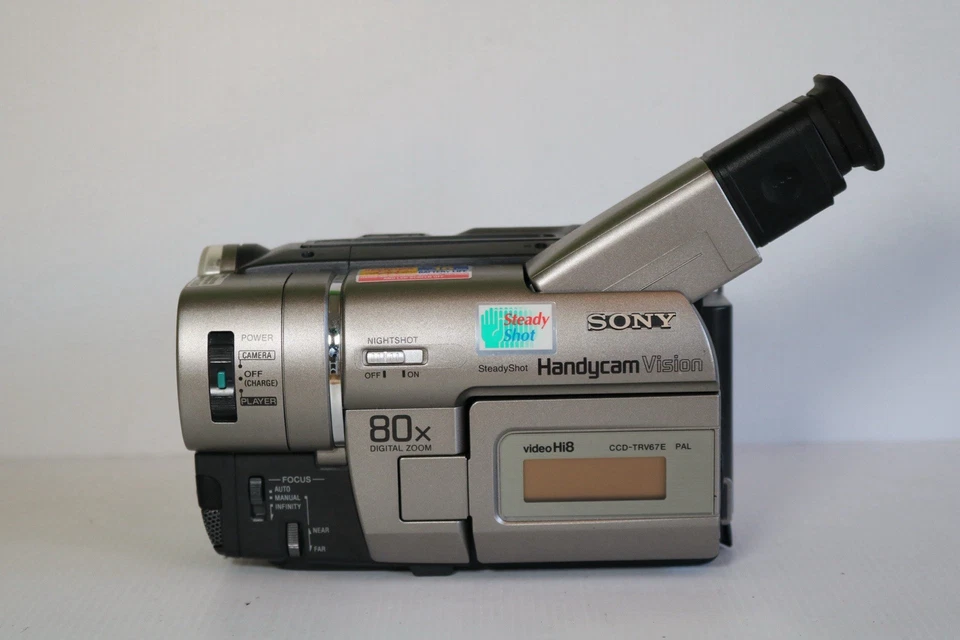 Sony Handycam CCD-TRV67E Camcorder Video Camera Hi8 8mm W/ Charger TESTED - Image 4 of 4