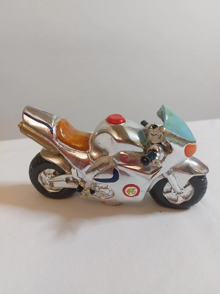 Moto da corsa in resina N.46 argentata - Immagine 3 di 4