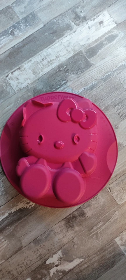 Tupperware Silikonform Backform Kuchenform "Hello Kitty" pink NEU&OVP Rarität - Bild 2 von 2