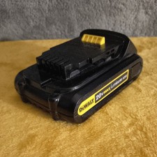DEWALT DCB201 20V MAX 1.5Ah Compact Li-Ion Battery Pack - Black/Yellow, Tested 