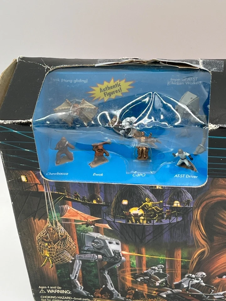 Juego de acción transformadora Star Wars Micro Machines Chewbacca/Endor 1996 vintage Foto 3 de 4