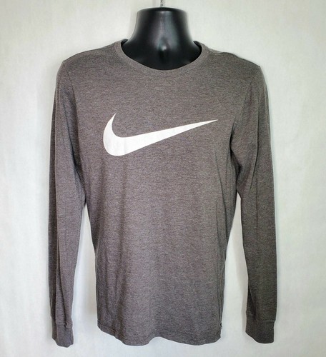 nike long sleeve activewear