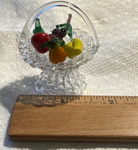 Hand Blown Spun Glass miniature fruit basket w tiny assortment of 4 fruits - Picture 5 of 6