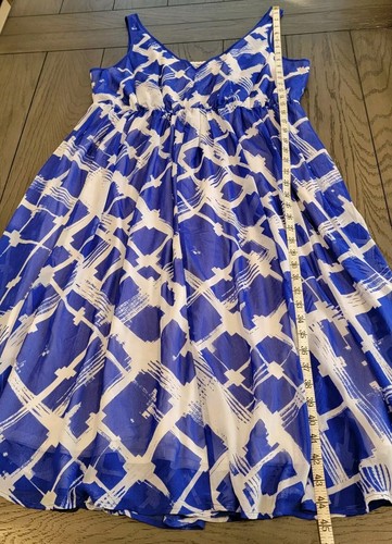 LANE BRYANT Women's Blue & White V-Neck Sleeveless Flowy Midi Dress Size 16 - Picture 11 of 14