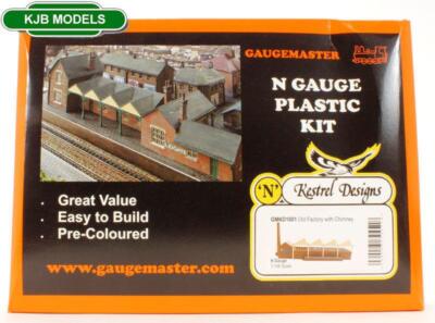 Turmfalke GMKD1001 alte Fabrik mit Schornstein - Plastikbausatz Spur N Gaugemaster
