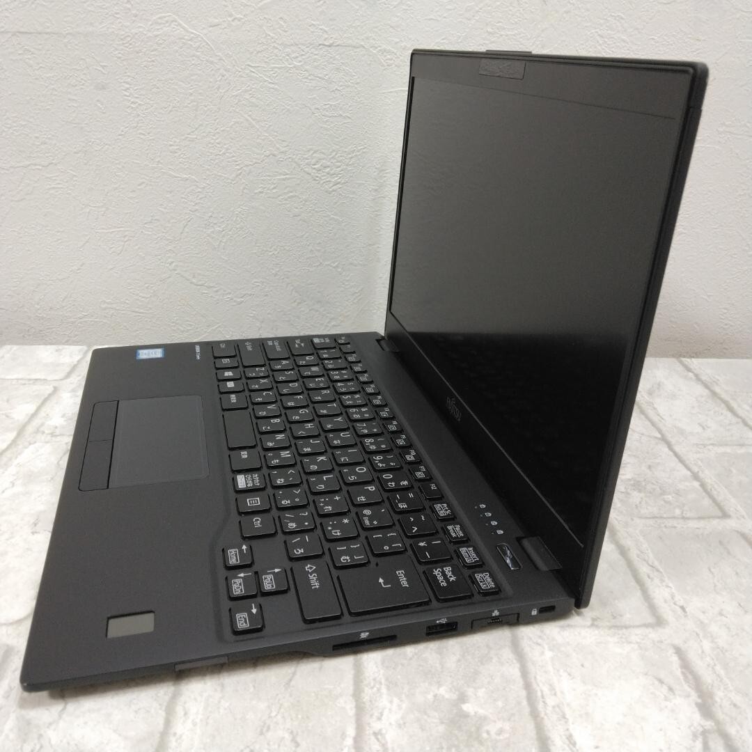 富士通　LIFEBOOK U939/B　Core i5 8365U Fujitsu LIFEBOOK U939/B i5-8365U Intel Core i5 13.3inch