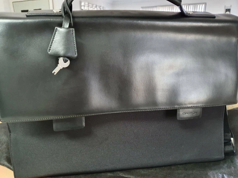 oroton mens bag
