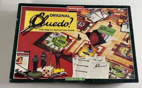 Vintage Cluedo Family Board Game 1996 Complete Murder At Tudor Hall Edition 8+ - Picture 7 of 9