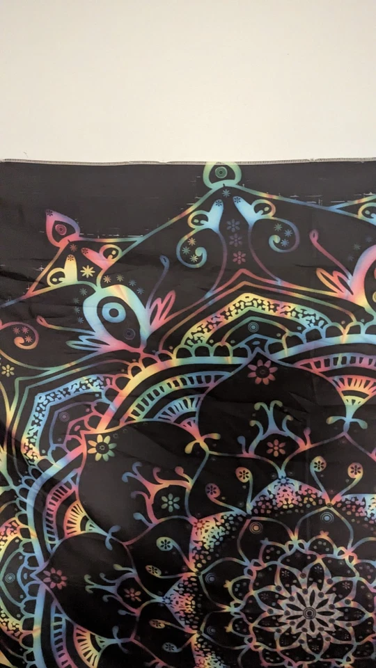 hippie-style  Wall Hug Tapestry 57" X 48" - Image 4 of 4