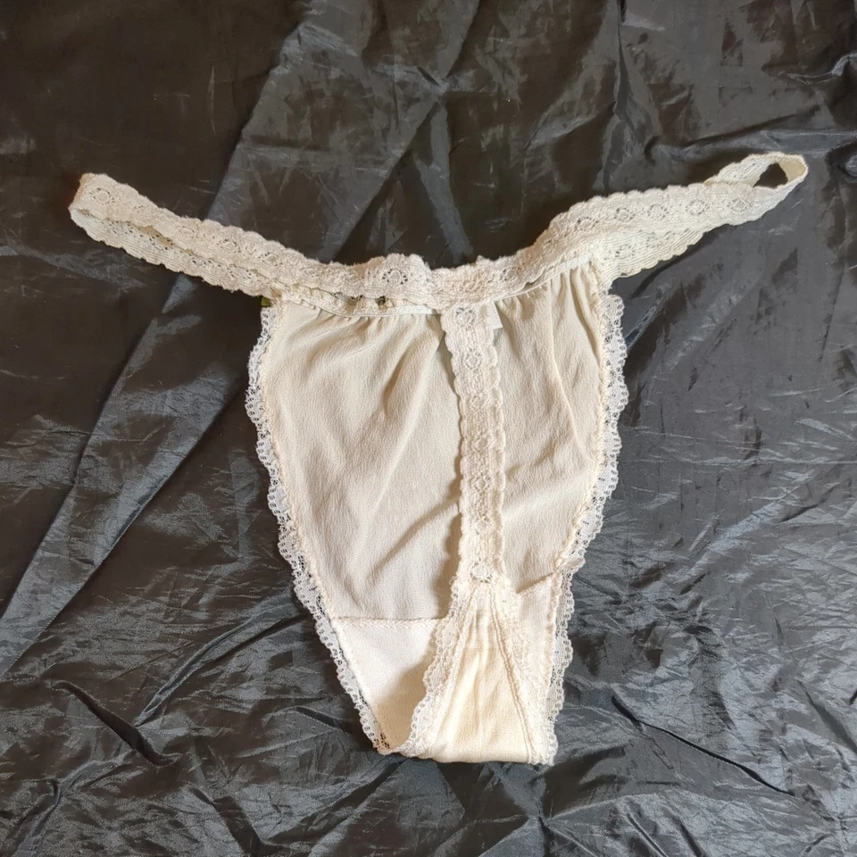 Vintage Hanky Panky White Silk Blue Flowers Sissy Thong Panties One Size NWOT - Image 4 of 4
