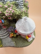 Lilliput Lane Many Happy Returns. L3122 2008