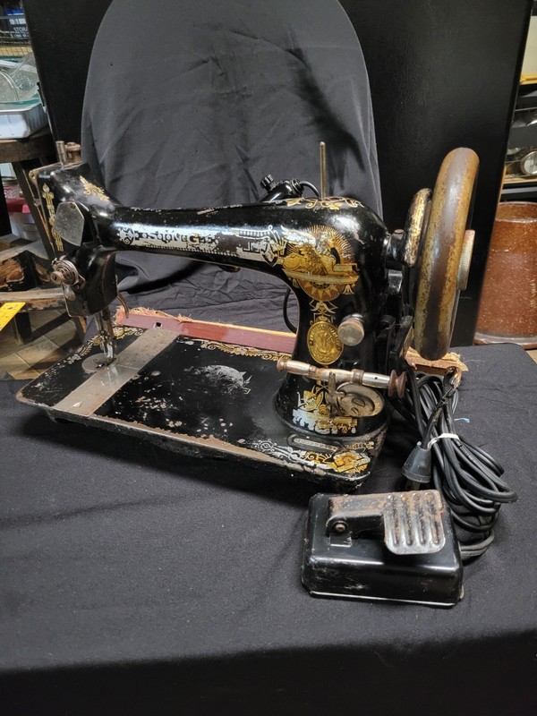 Singer Sewing Machine
