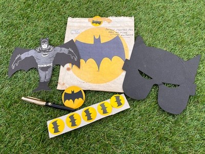 Vintage 1966 Batman Goody Bag versiegelt Stephens Füllfederhalter, Maske, Abzeichen etc.