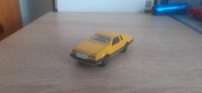 Ford Thunderbird (1/67) Yellow - Majorette - N°217 - Photo 1/4
