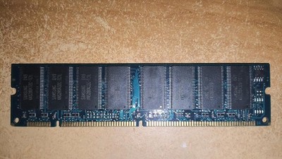 256MB PC133 SDRAM DIMM   Samsung Original   für Retro-Pentium & Celeron