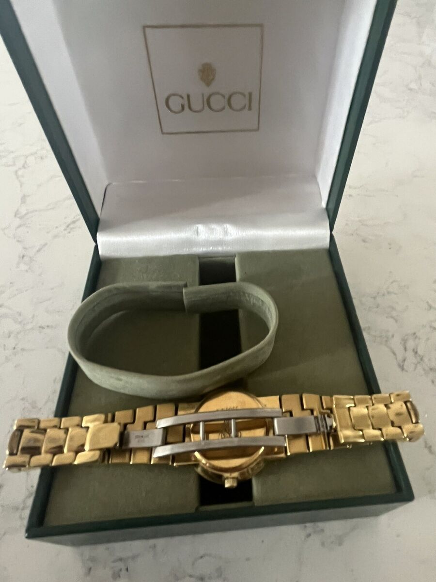 Vintage GUCCI Ladies Watch 3300.2 L 18K Gold Plated Black Vintage GUCCI Ladies Watch 3300.2 L 18K Gold Plated Black