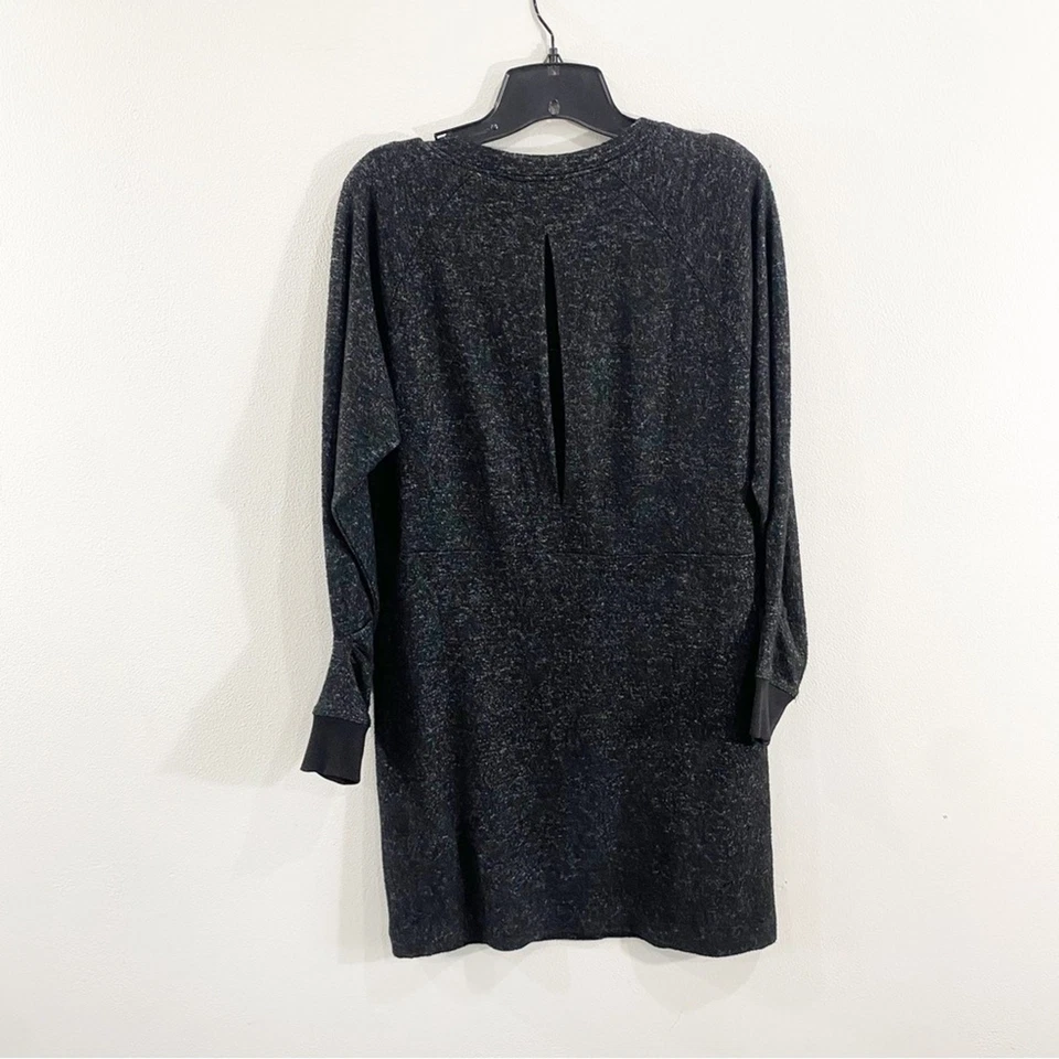 Vestido Suéter CAbi 3829 Carbón PJ Túnica Tejido Suave Manga Larga Cómodo Elegante Pequeño Foto 3 de 4