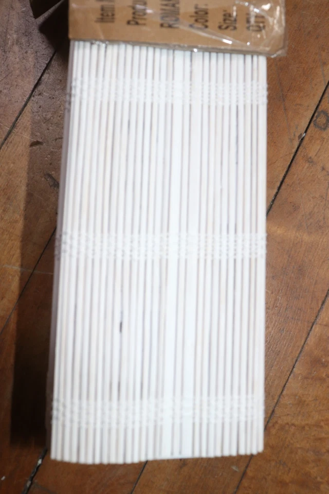 Cordless Bamboo Roman Shades White 33-1/2" X 64" 2215332E - Image 3 of 4