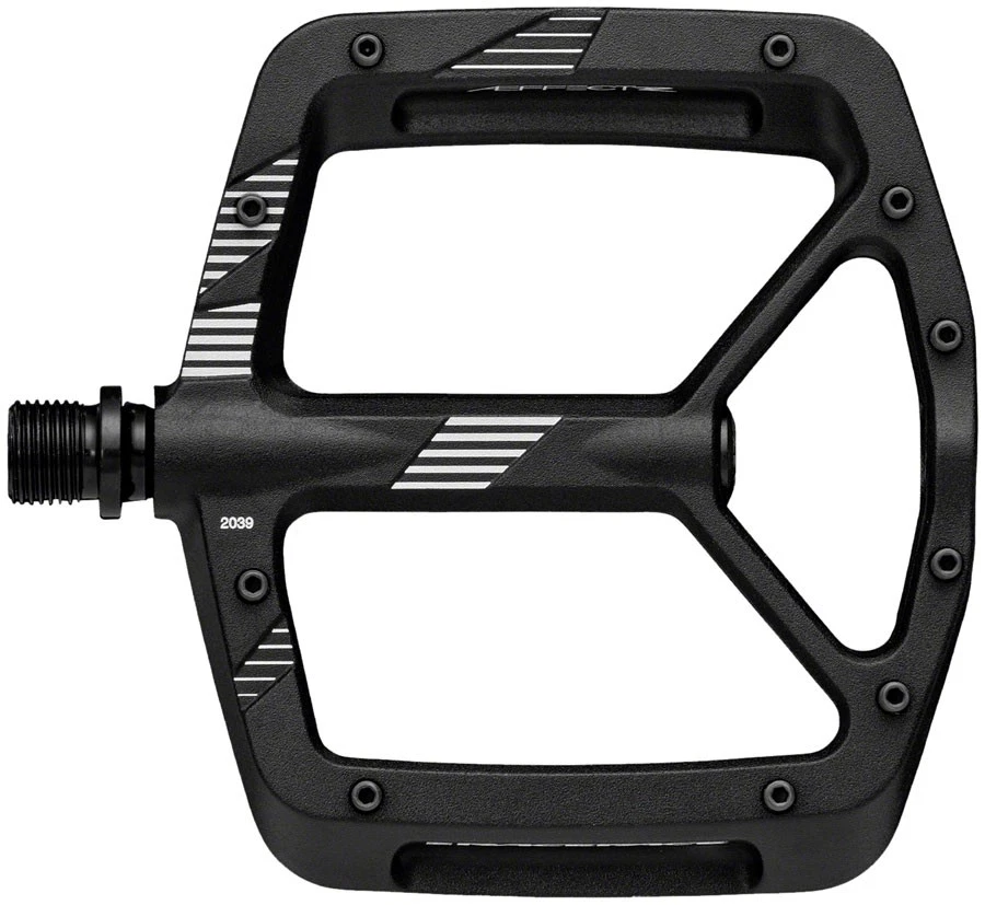 Pedais de MTB RaceFace Aeffect R plataforma 9/16" corpo de alumínio pinos removíveis - Imagem 2 de 3
