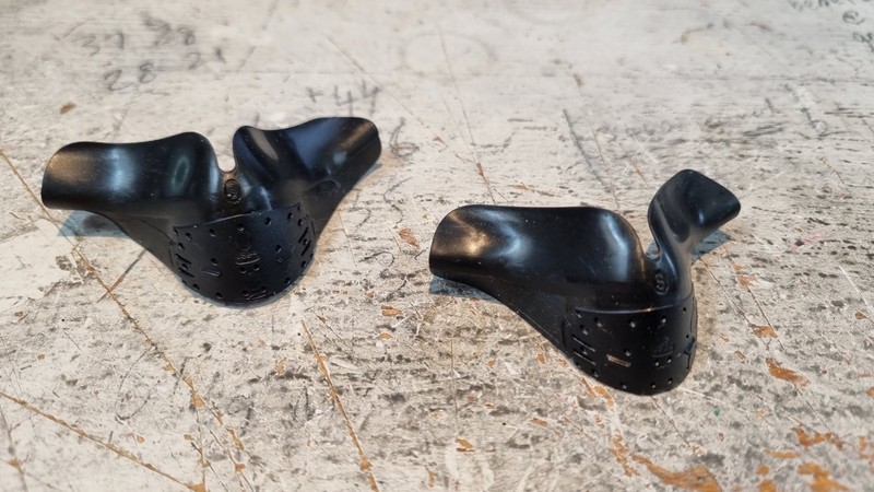 2 x HTC Vive VR Headset Rubber Nose Rest / Guard / light blocker - hard to find.
