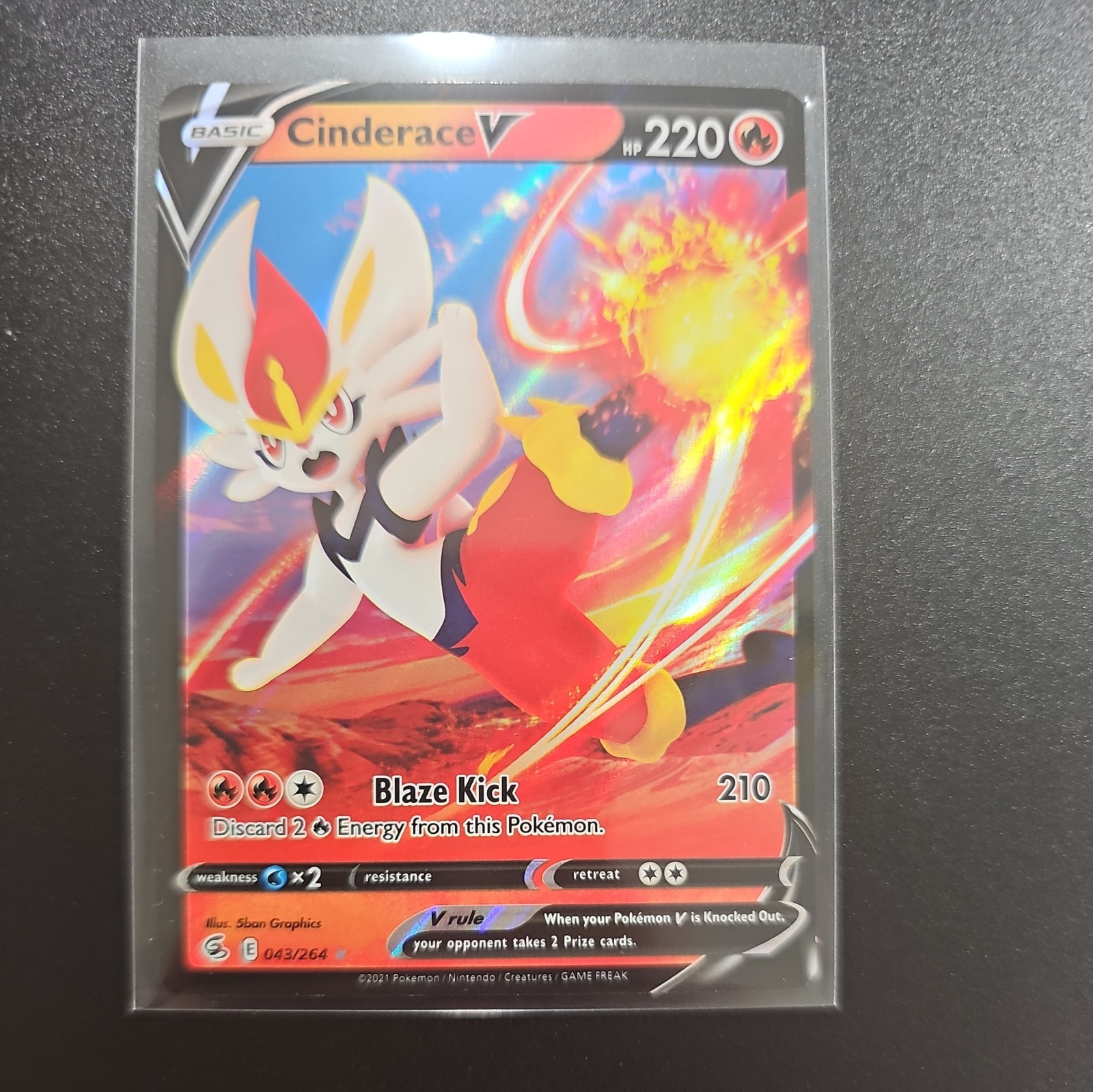 Pokemon TCG Cinderace V 43/264 Fusion Strike Holo NM