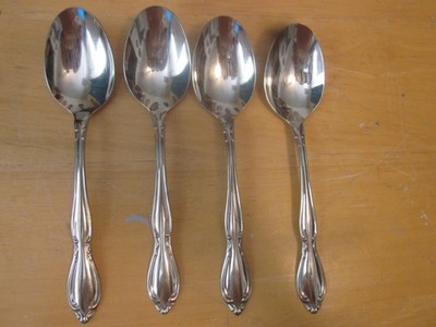 Set of 4 Soup spoons 6.5 ''  Oneida LTD Deluxe ''Strathmore'' Stainless Flatware