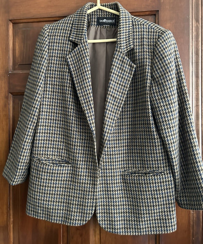 #853 Sag Harbor Petite Women's Wool Blazer  Real Nice Classic Design