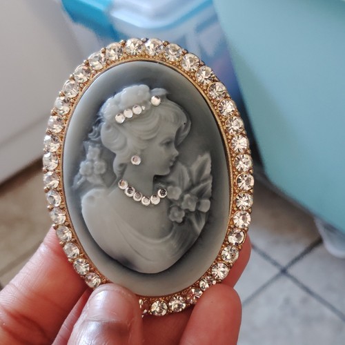 Oval Cameo Style Brooch Pin, Rhinestone Halo Border, Gold Tone, Gray/White