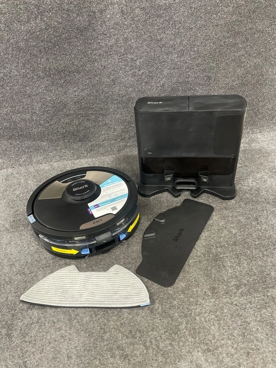 Shark Matrix Plus 2-in-1 Robot Vacuum & Mop RV2610WA - Black/Silver
Opens in a new window or tab
