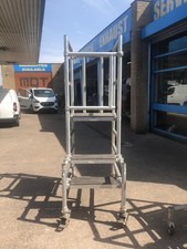 One Man Aluminium Scaffolding Tower With Lockable Wheels, Up To 7ft Tall