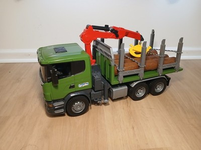 Bruder Scania R-Series Timber Truck with loading crane and 3 logs