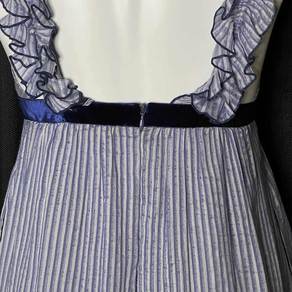 Vestido Thread Social Azul Seda Rayas Sin Mangas Imperio Cintura Volantes Talla 4 Foto 2 de 4