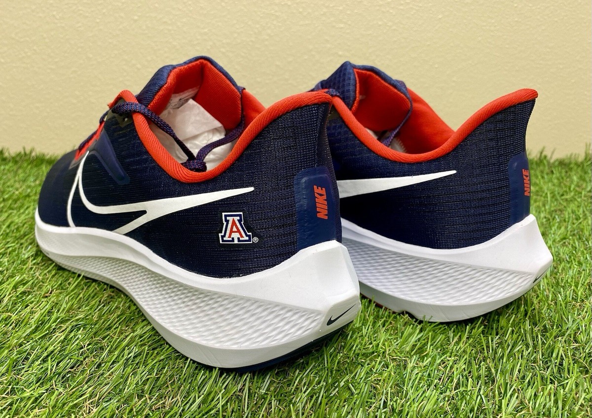 #1 ranked University of Arizona?Nike Athletic Shoes-size 17 Nike Zoom Pegasus 40 University of Arizona Running Shoes  main image 2