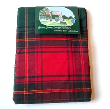Green & Red Plaid Oval Tablecloth 60” x 84” Cotton Park Cottage Holiday NEW
