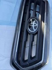 Toyota Tacoma 2020 Grill Front Grille Emblem Badge Logo