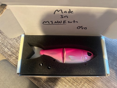 throwback baits minnie bubble gum color rare | eBay
