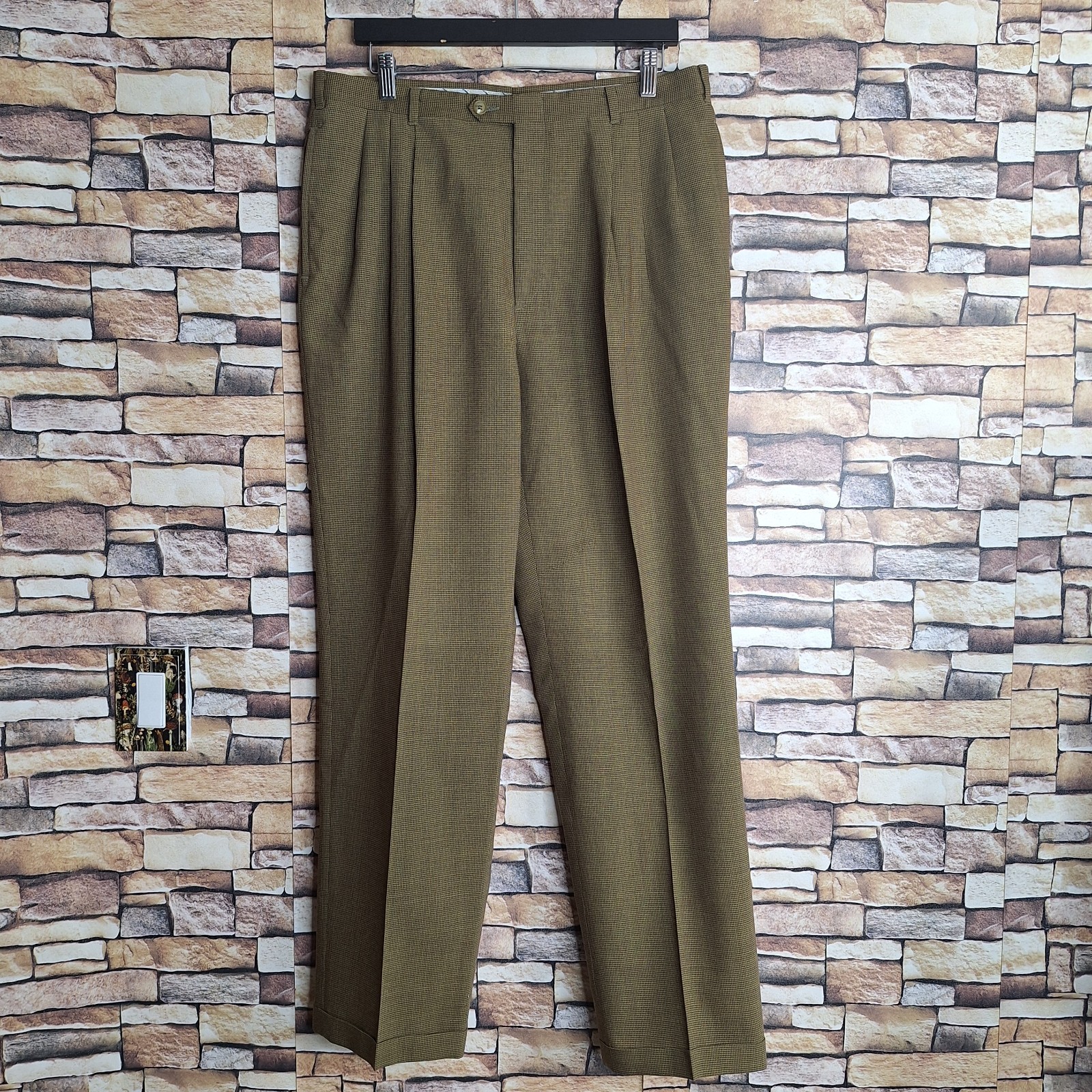 International Passport Pants Mens 34X32 Beige Houndstooth Pleated Cuffed Wool