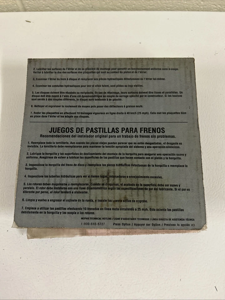 Pastillas de freno traseras Magenti Marelli 8271-D1161 para Ford Lincoln Mazda y Mercury Foto 3 de 4