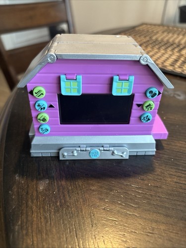 PIXEL CHIX Interactive Game Rockin’ Puppy House SECRET LIFE OF PETS -2006- WORKS