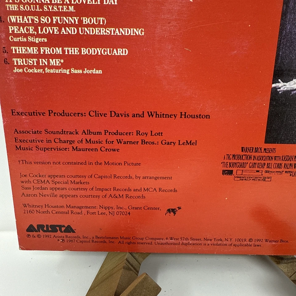 WHITNEY HOUSTON THE BODYGUARD ORIGINAL SOUNDTRACK 1992 JAMAICA  VINYL/LP AST9068 Foto 3 de 4