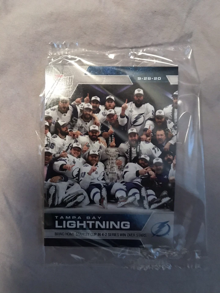 2020 NHL TOPPS NOW - 7 Sticker Pack - #SCP-203-209 PR: 293 TAMPA BAY LIGHTNING - Image 2 of 4